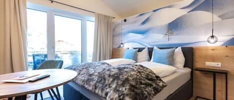 5 quartos, Wi-Fi, roupa de cama