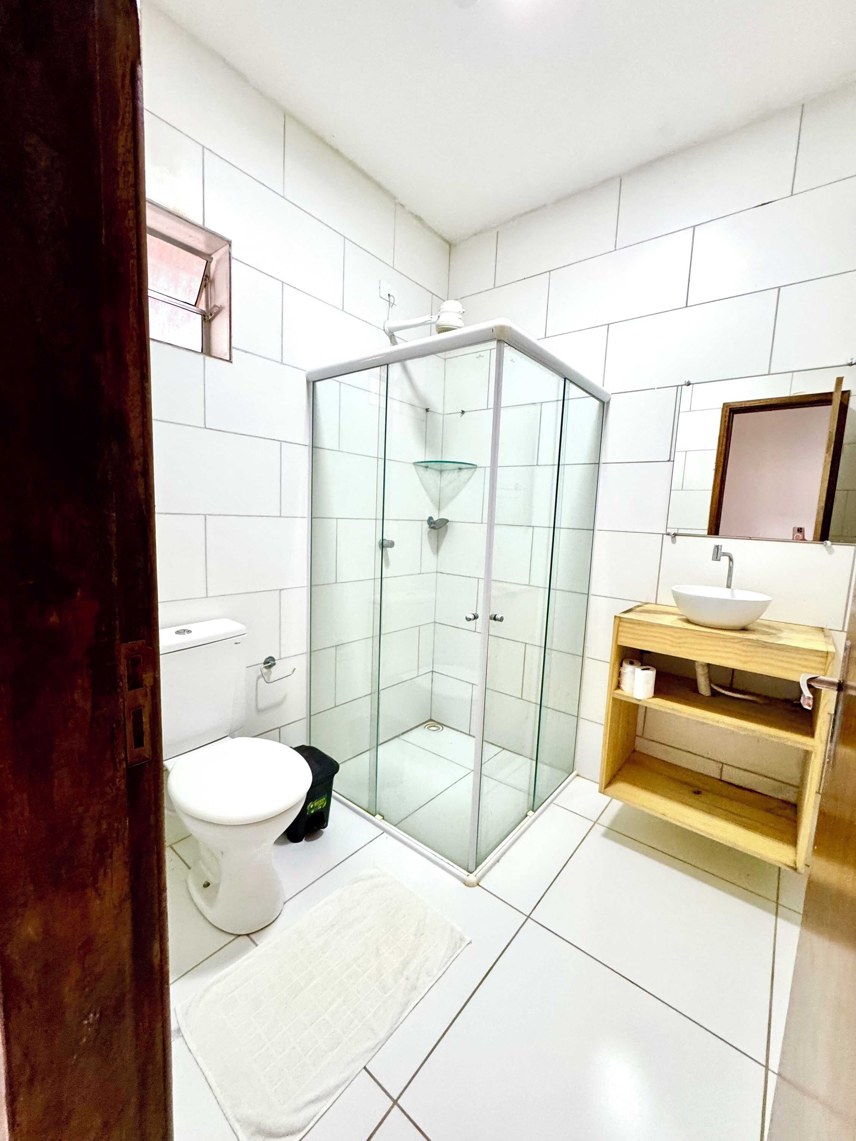 Basic Double Room | Bathroom | Shower, towels, toilet paper