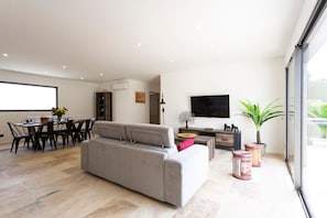 Fernseher