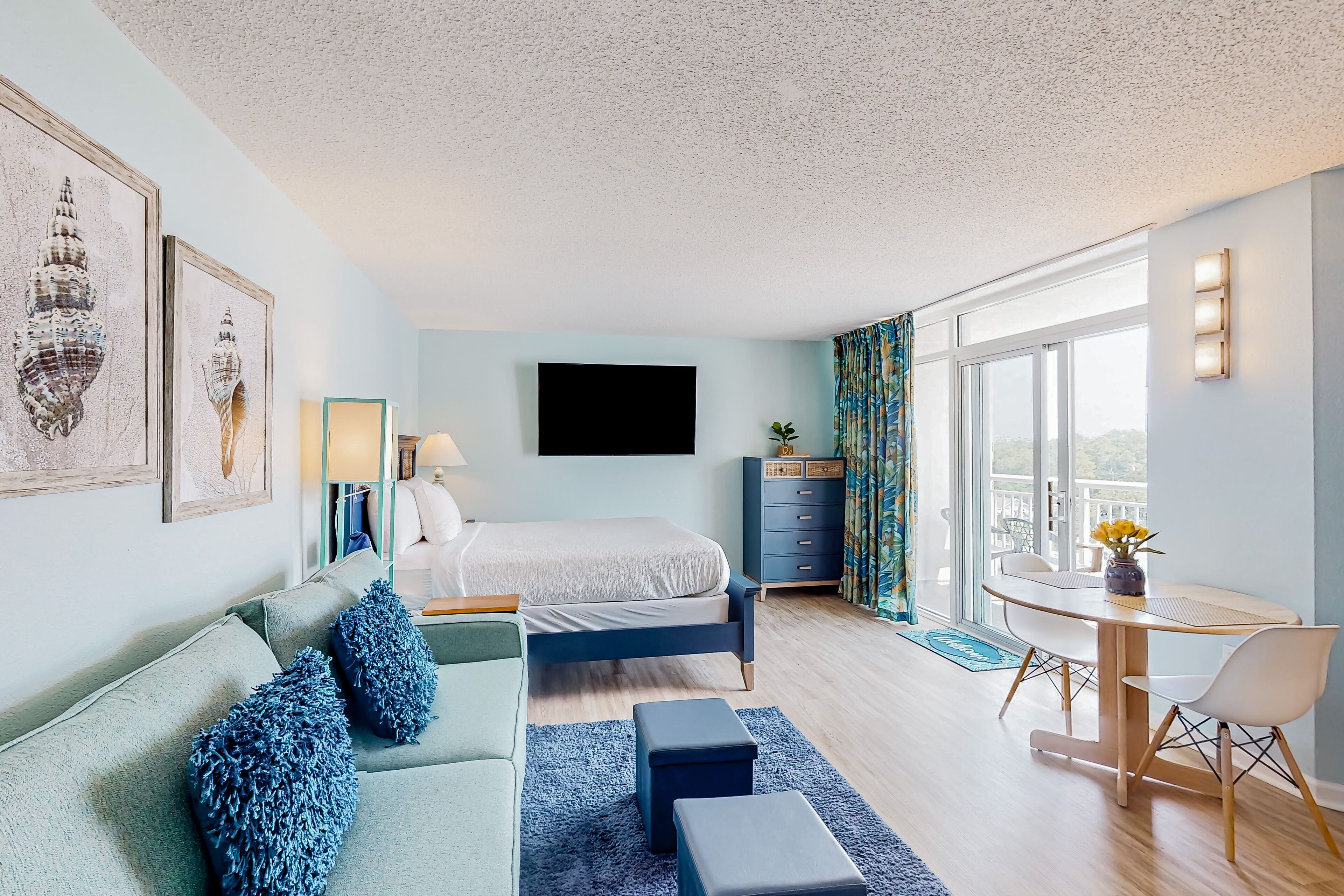 Strykejern/-brett, wi-fi og sengetøy