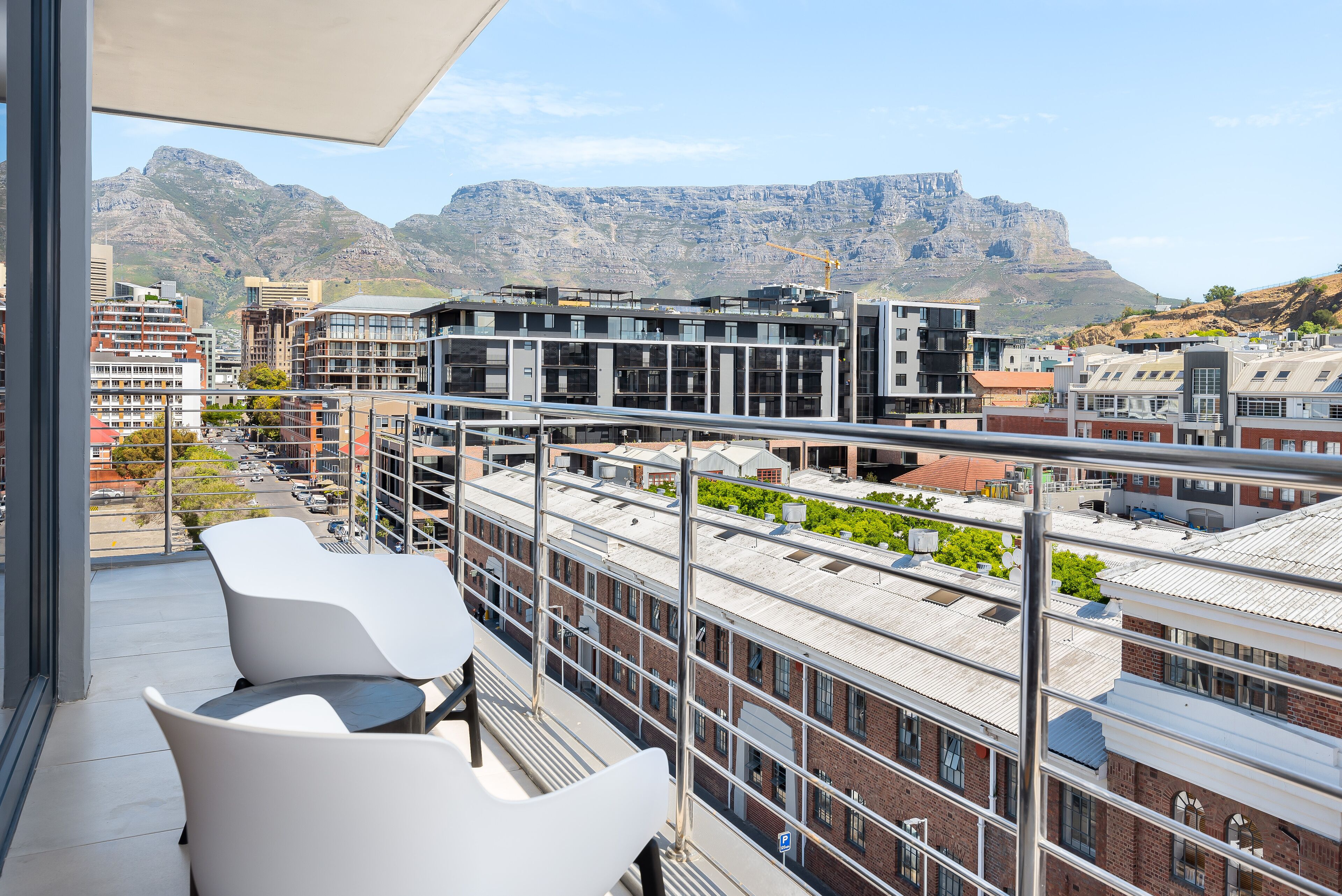 Exclusive Apartment | Balcony