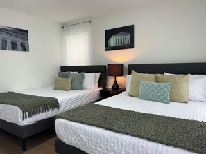 3 Schlafzimmer, Schreibtisch, Bügeleisen/Bügelbrett, kostenloses WLAN