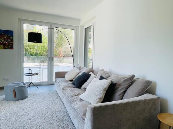 Living room - Lux Green Flat in Center-Parking&Terrace (Luxembourg City)