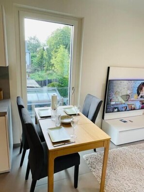 Dining room - Lux Green Flat in Center-Parking&Terrace (Luxembourg City)