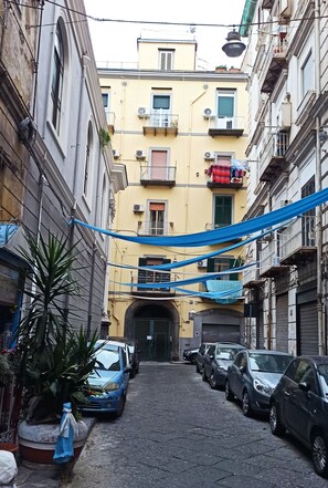Suite Castello | View from room - La Suite del Centro Storico (Naples)