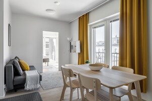 Standard Apartment, 2 Bedrooms | Living room | Flat-screen TV