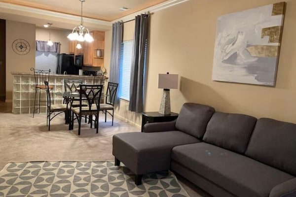 Smart TV, fireplace, DVD player