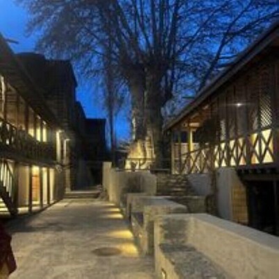 Paradise City Hotel and Restaurant