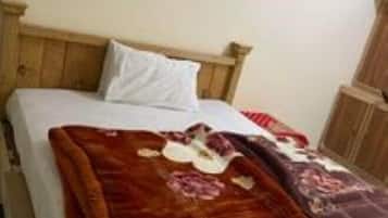 Standard Double Room | Free WiFi