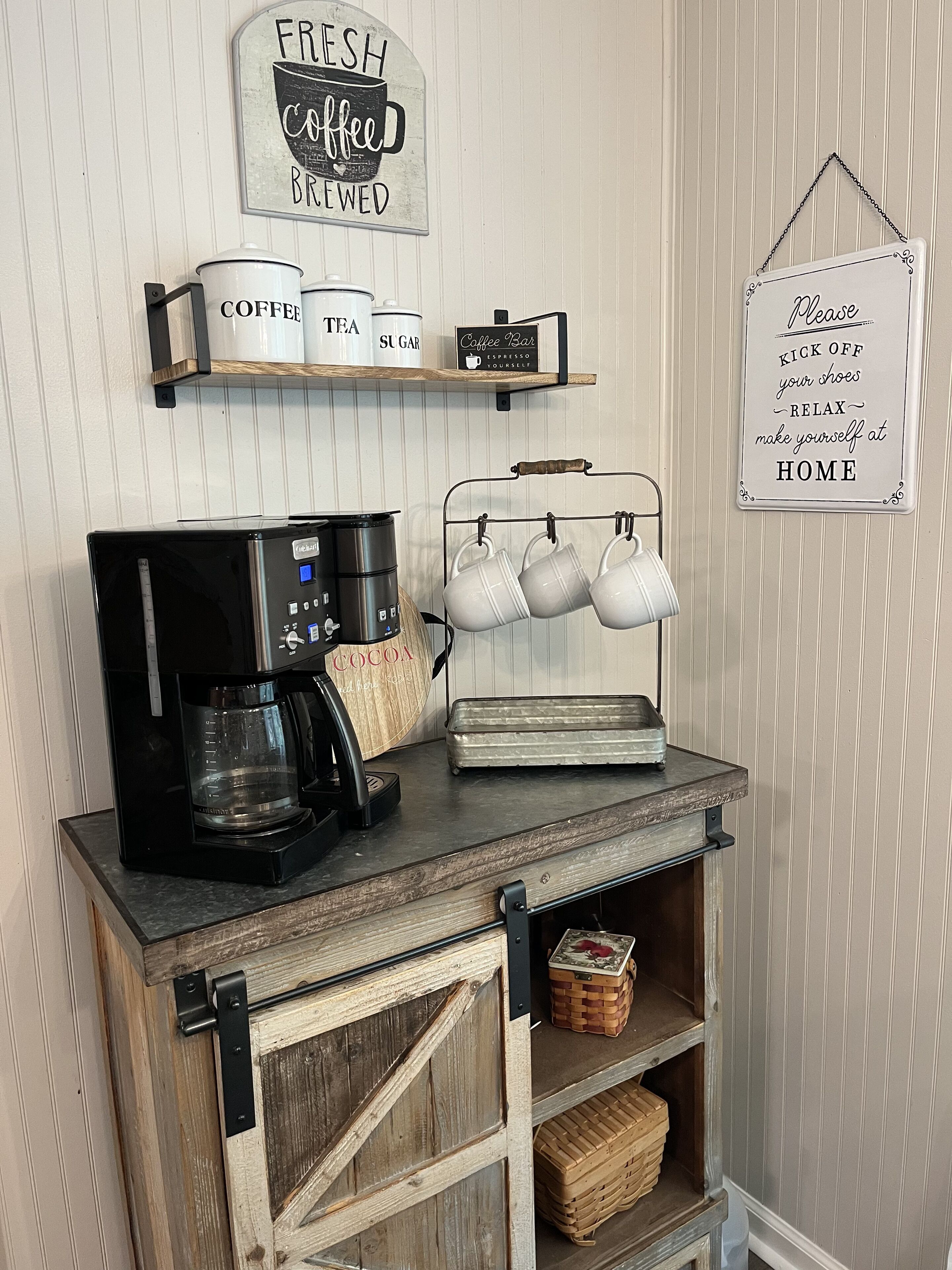 Cozy mountain home close to Blue Ridge and Brasstown hiking with hot tub!