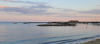 Sea Side Apartment With Parking, sea and Country Views