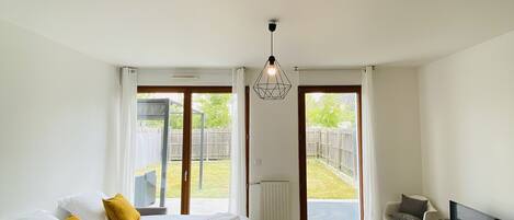 2 bedrooms, iron/ironing board, travel cot, WiFi