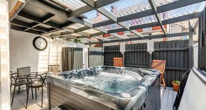 Kingslanding Spa & Holiday Home