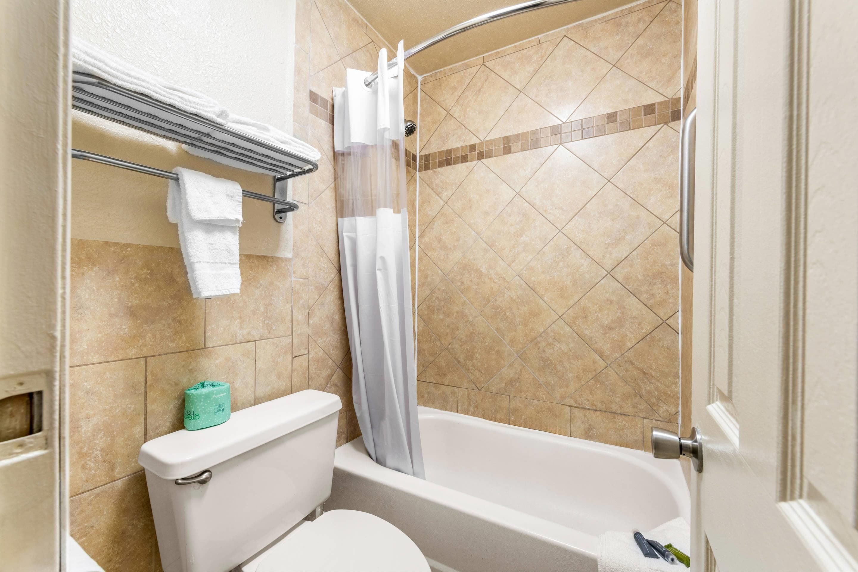 room, 1 king bed, smoking | free wifi, bed sheets