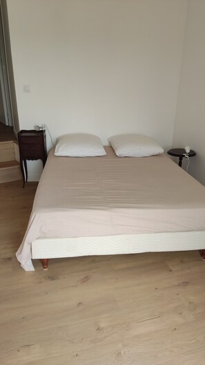 2 soverom, wi-fi og sengetøy