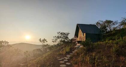 Captivating Mountain Cabin.