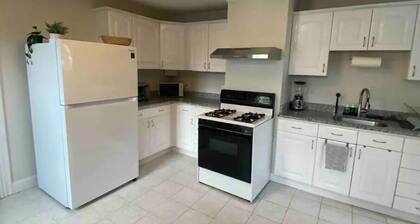 Boston 2Bd Kg-Qn Bds entire unshared space near Harvard, MIT Subway w/parking