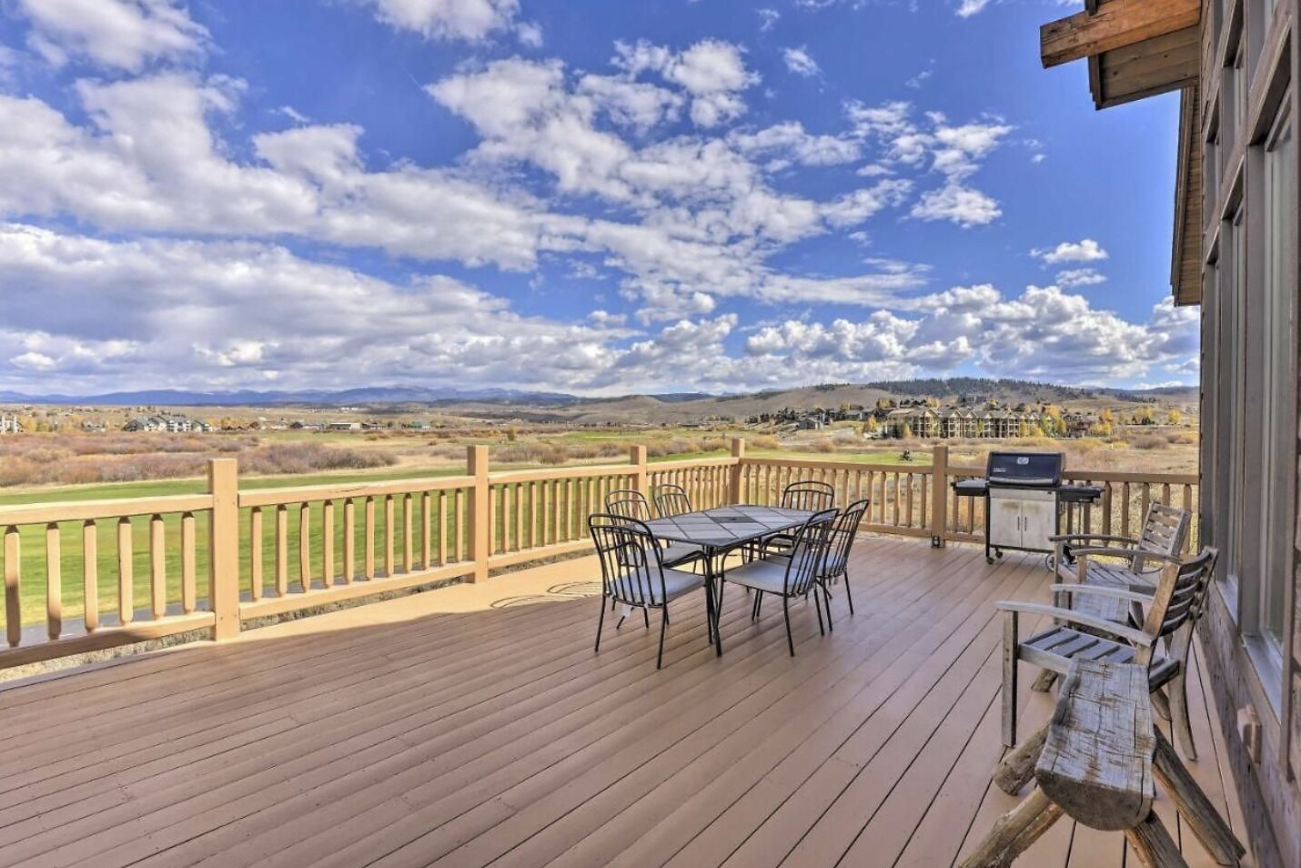 Grand Times in Granby - On Grand Elk 18th Fairway - Pet Friendly