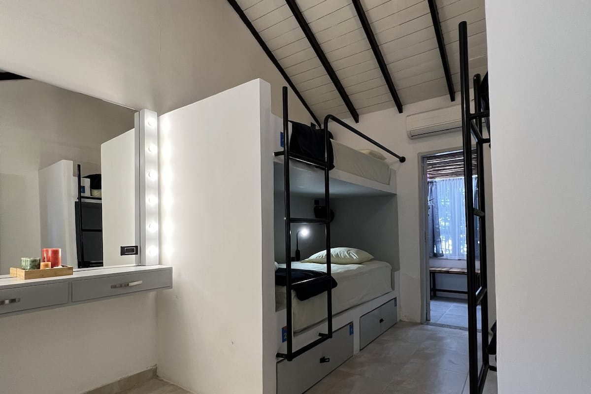 Deluxe Shared Dormitory | Premium bedding, in-room safe, blackout drapes, free WiFi