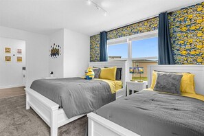 5 Schlafzimmer, Reisekinderbett, WLAN, Bettwäsche