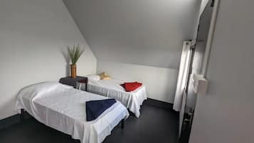 1 habitación y ropa de cama