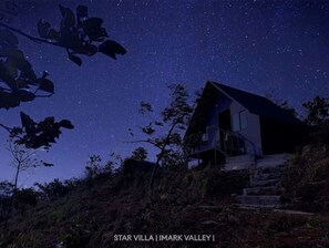 Exterior - Star Villa - Private Cabin with mountain view. (Jellippara)