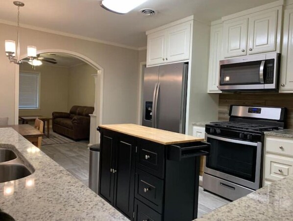 Microwave, oven, stovetop, dishwasher