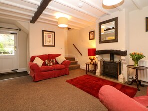 Cottage | Living area - Shippon Cottage (Hope Valley)