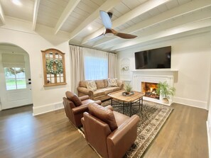 TV connectée, cheminée