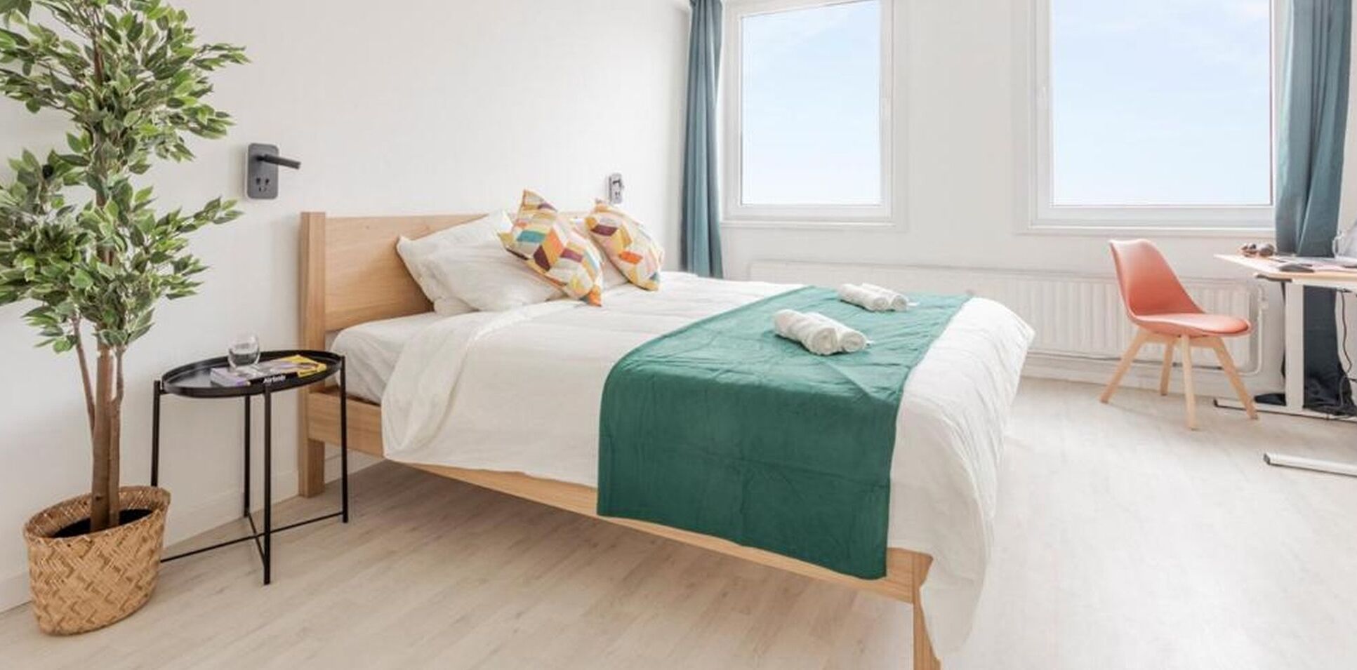 2 habitaciones, tabla de planchar con plancha y wifi gratis 