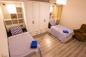 3 bedrooms, WiFi, bed sheets