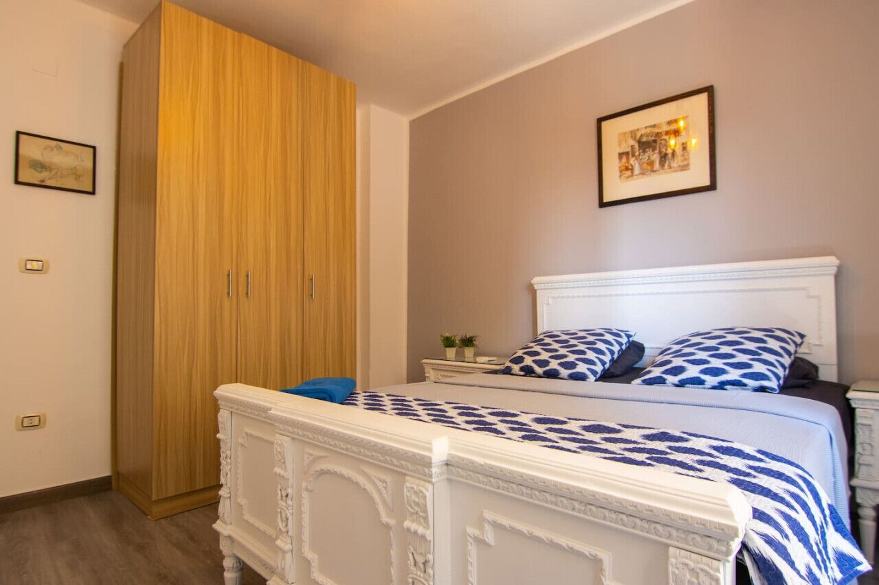 3 bedrooms, WiFi, bed sheets