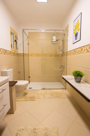 Towels, toilet paper