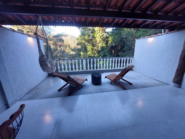 Kamer, 1 twee- of 2 eenpersoonsbedden | Terras