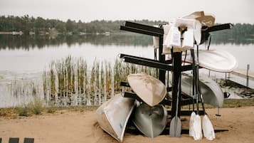 Private beach, sun loungers, beach towels