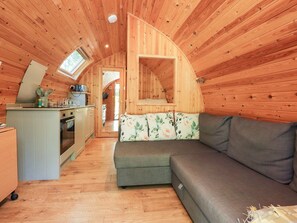 Living area - Homewood Pod (Preston)