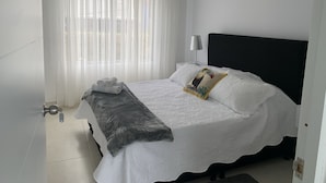 2 多间卧室、免费 WiFi、床单