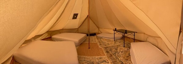 Room - Bell Tent #4 - The Fields at East Canyon
(Morgan)