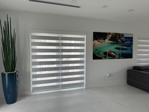 Interior - Relaxing home in a beautiful location with luxurious accommodations (Key Largo)