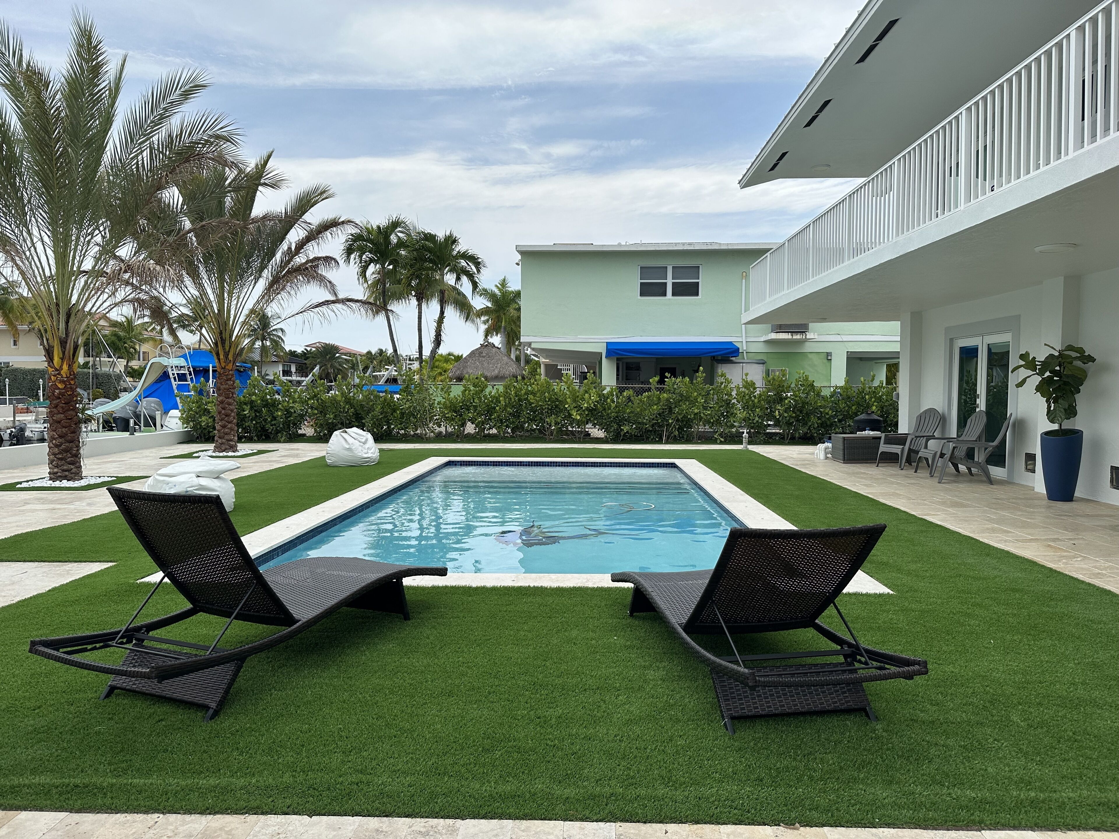 Relaxing home in a beautiful location with luxurious accommodations