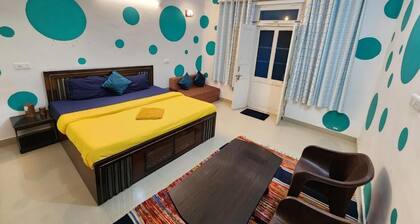 Hipostel Bir Deluxe Double Room