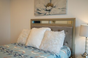3 habitaciones, escritorio, wifi gratis y ropa de cama 