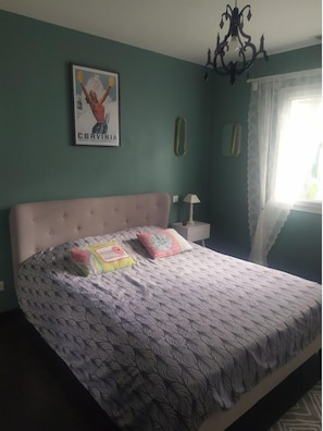 4 quartos, Wi-Fi, roupa de cama