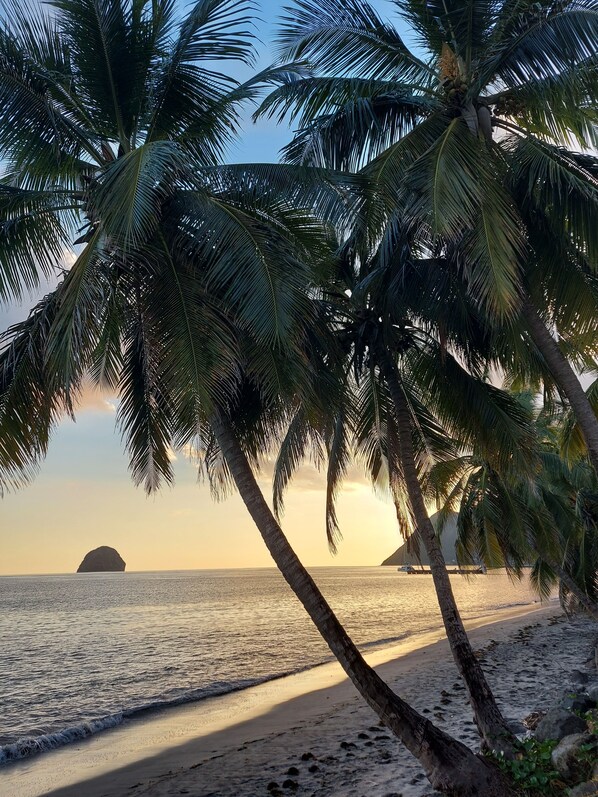 Liegestühle, Strandtücher