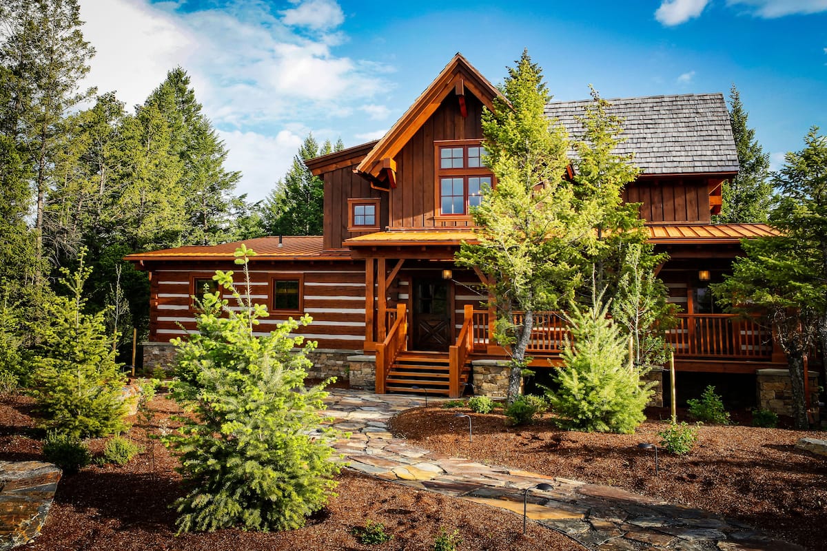 Columbia Private Residence | 4 bedrooms, Frette Italian sheets, premium bedding, down comforters