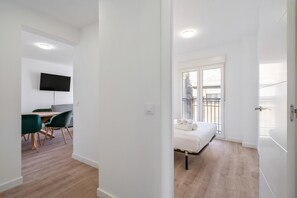 2 sovrum, strykjÀrn/strykbrÀda, gratis wi-fi och sÀngklÀder