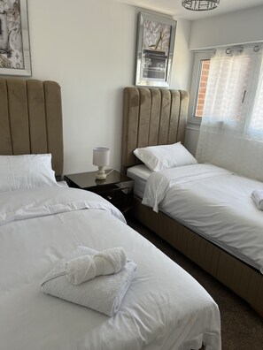 3 bedrooms, WiFi, bed sheets