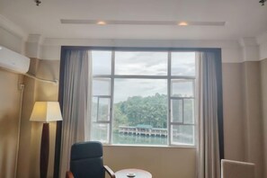 Room - Dabeishan Resort (Jiexi)