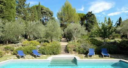 NEW Dreaming in Pian dei Giullari Villa with private swimming Pool!