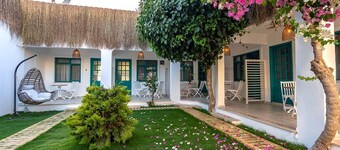 Avlu Butik Otel Palamutbükü